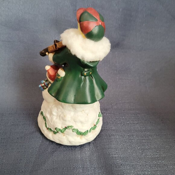 Vintage Christmas Figurine With Violinist Snowman & Dog On Snow - Picture 3 of 5